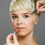 Benefit, diseño de cejas (paso 3)