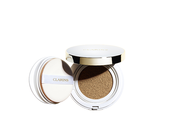 Clarins Everlasting Cushion SPF 50