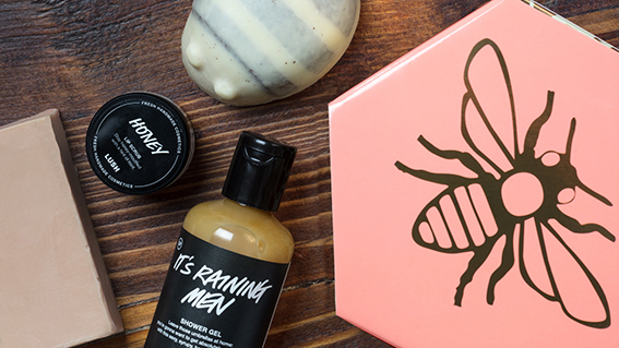 LUSH honey regalo abierto