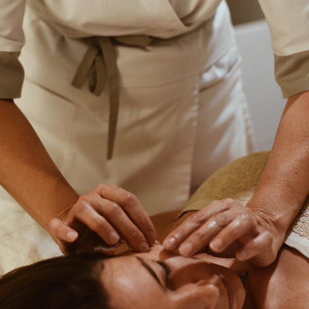 Wellness Boutique Experience Madrid trabajo facialista